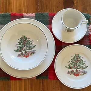 Festive Christmas Tree Dinnerware Set